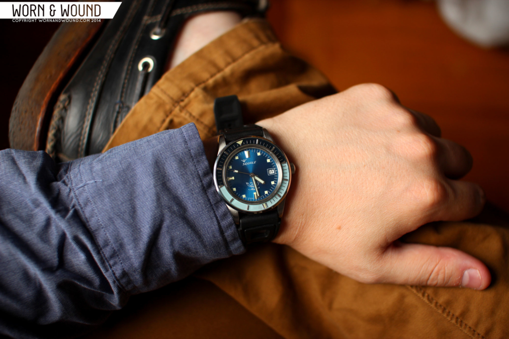 SQUALE_PAGEANDCOOPER_VINTAGE_MASTER_BLUE_WRIST1