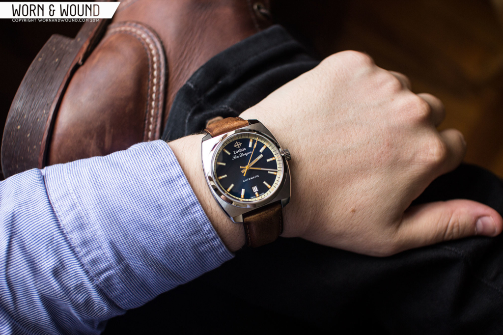 ZODIAC_SEA_DRAGON_BLUE_WRIST1