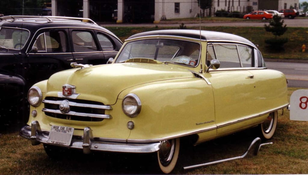 1951_Nash_Rambler_yellow_2-door_hardtop