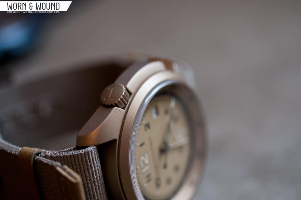 HAMILTON_PILOT_PIONEER_ALUMINUM_CASE2