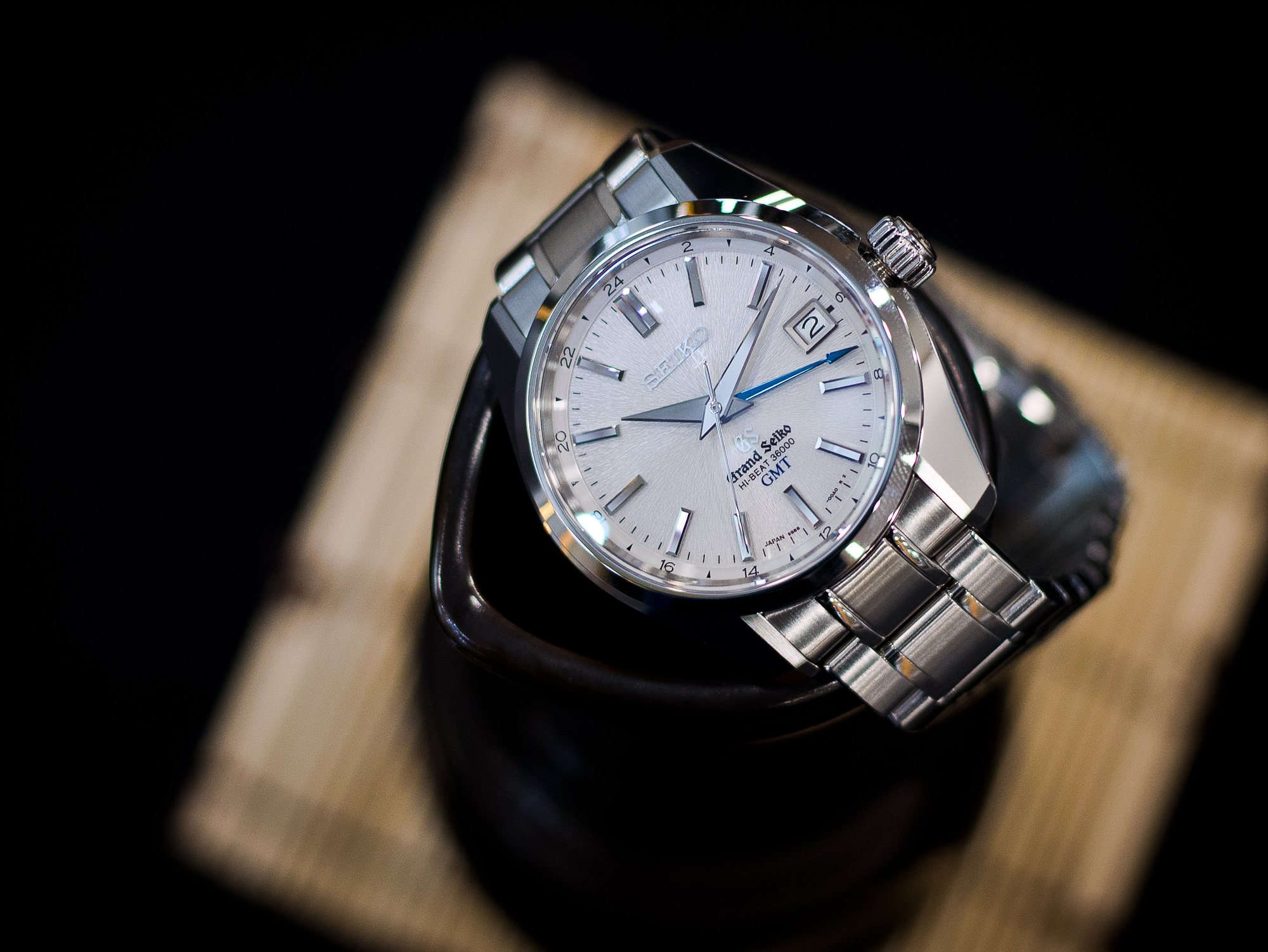 of Watches 2 Hosts First-Ever Grand Seiko Featuring Master Watchmaker Satoshi Hiraga - & Wound