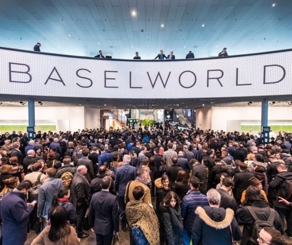 Baselworld 2019 First Look at the Bell Ross BR V1 92 Blue Steel