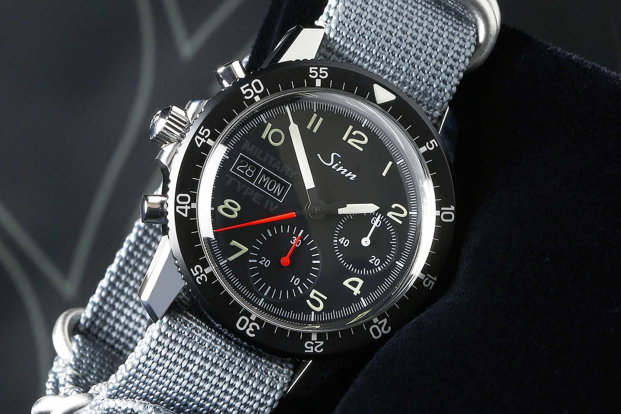 Southpaws Rejoice! Introducing the Sinn Military Type IV, a Limited ...