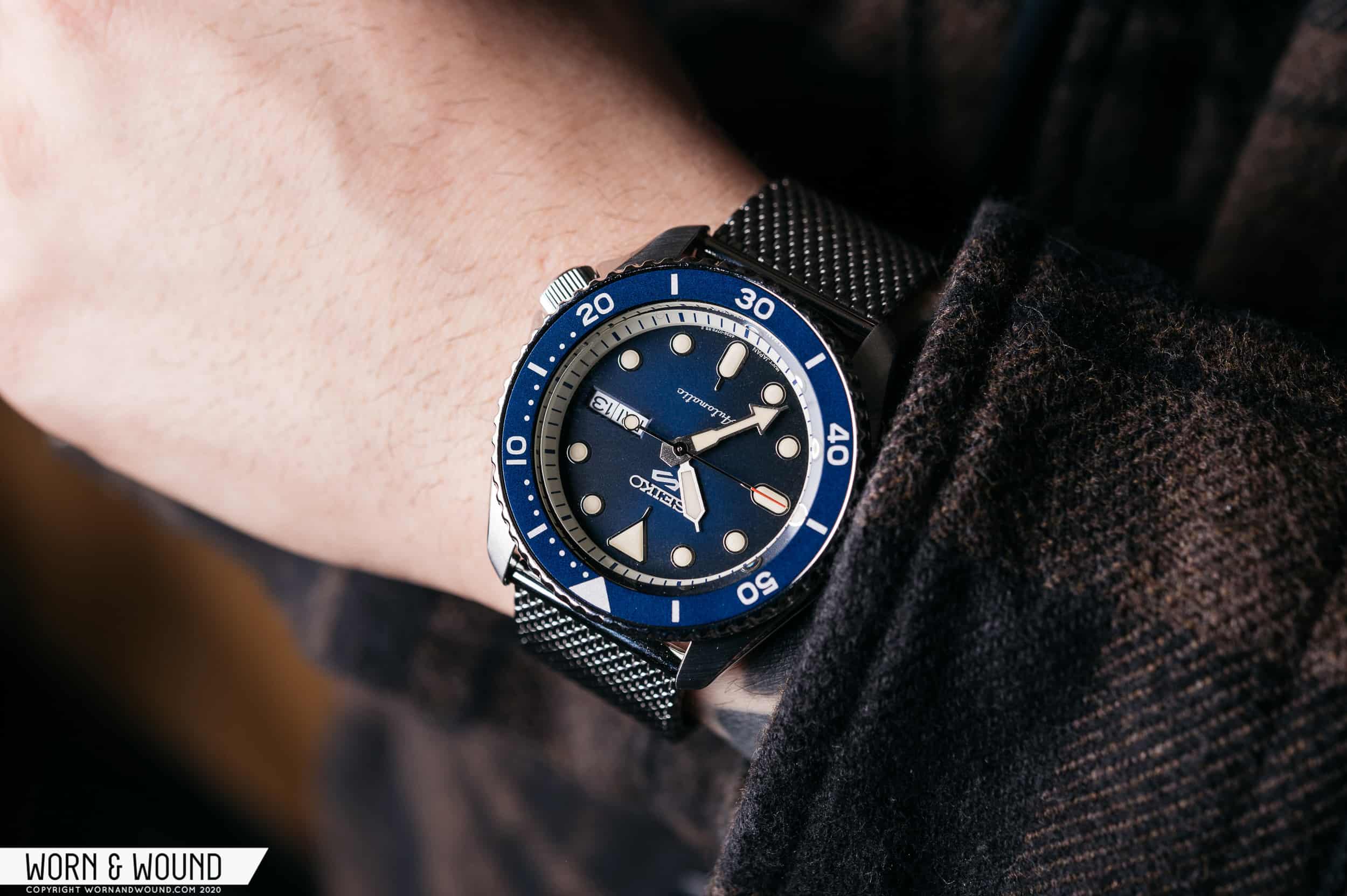 Seiko 5 Sports SBSA025: The Blackout “Street” Diver, Reviewed 