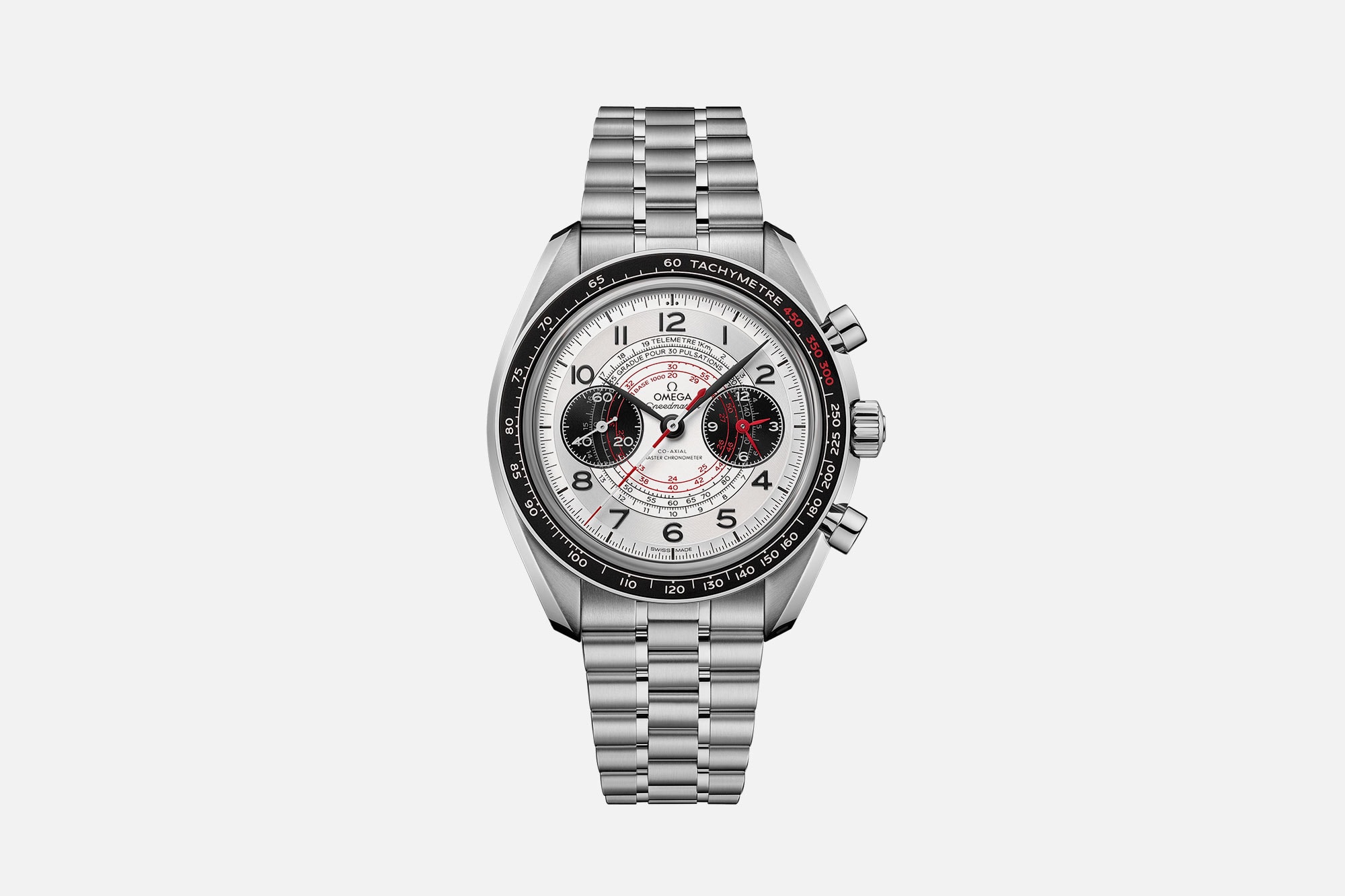 Omega Introduces the Speedmaster Chronoscope, a New Chronograph with a 1940s Inspired Dial