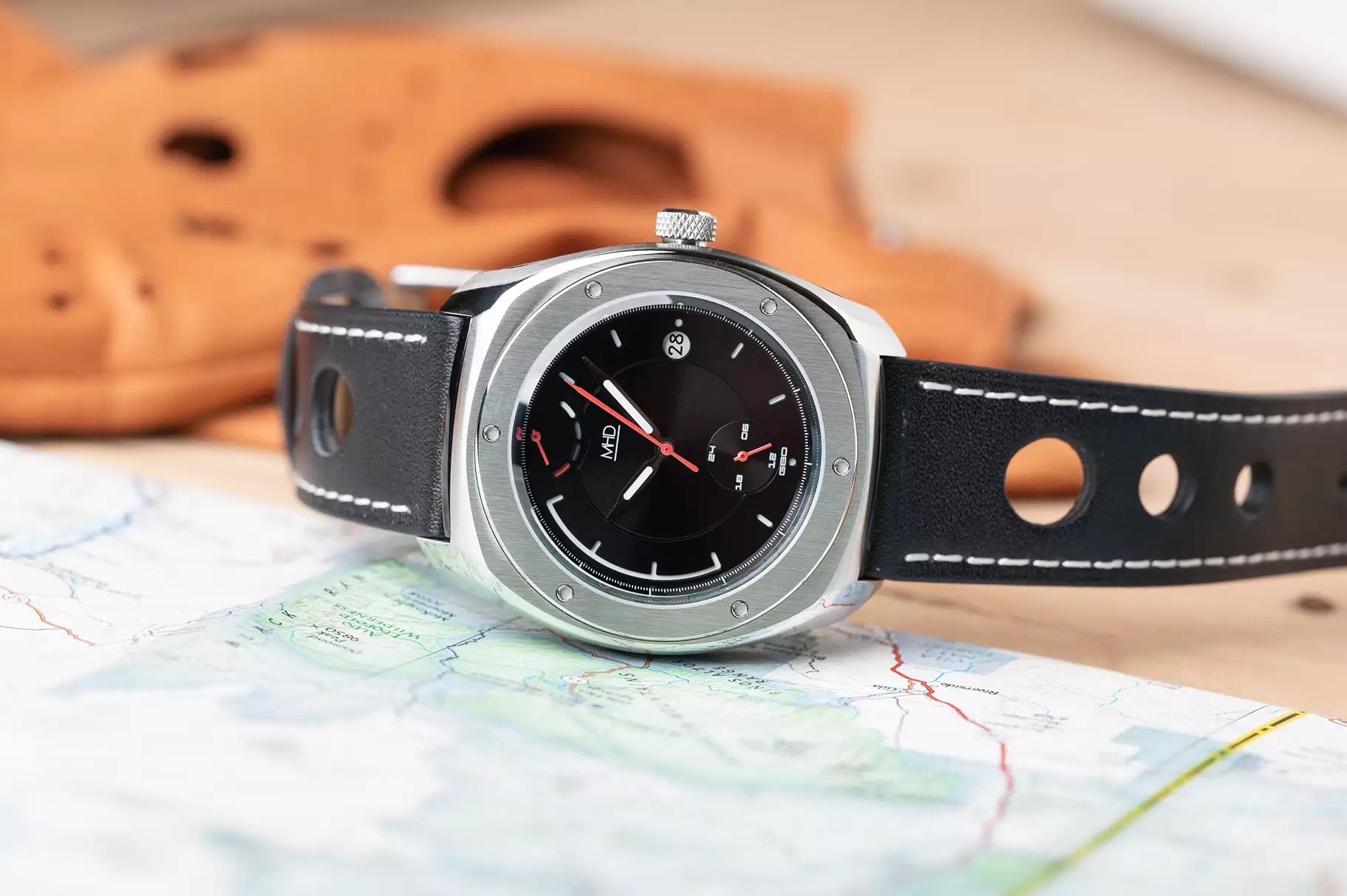 Hands-On With The MHD Watches Streamliner