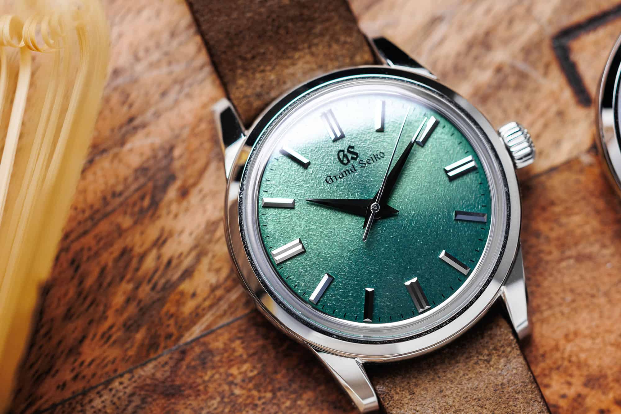 Video] What's So Special About Grand Seiko's 37mm Dress Watch? - Worn &  Wound