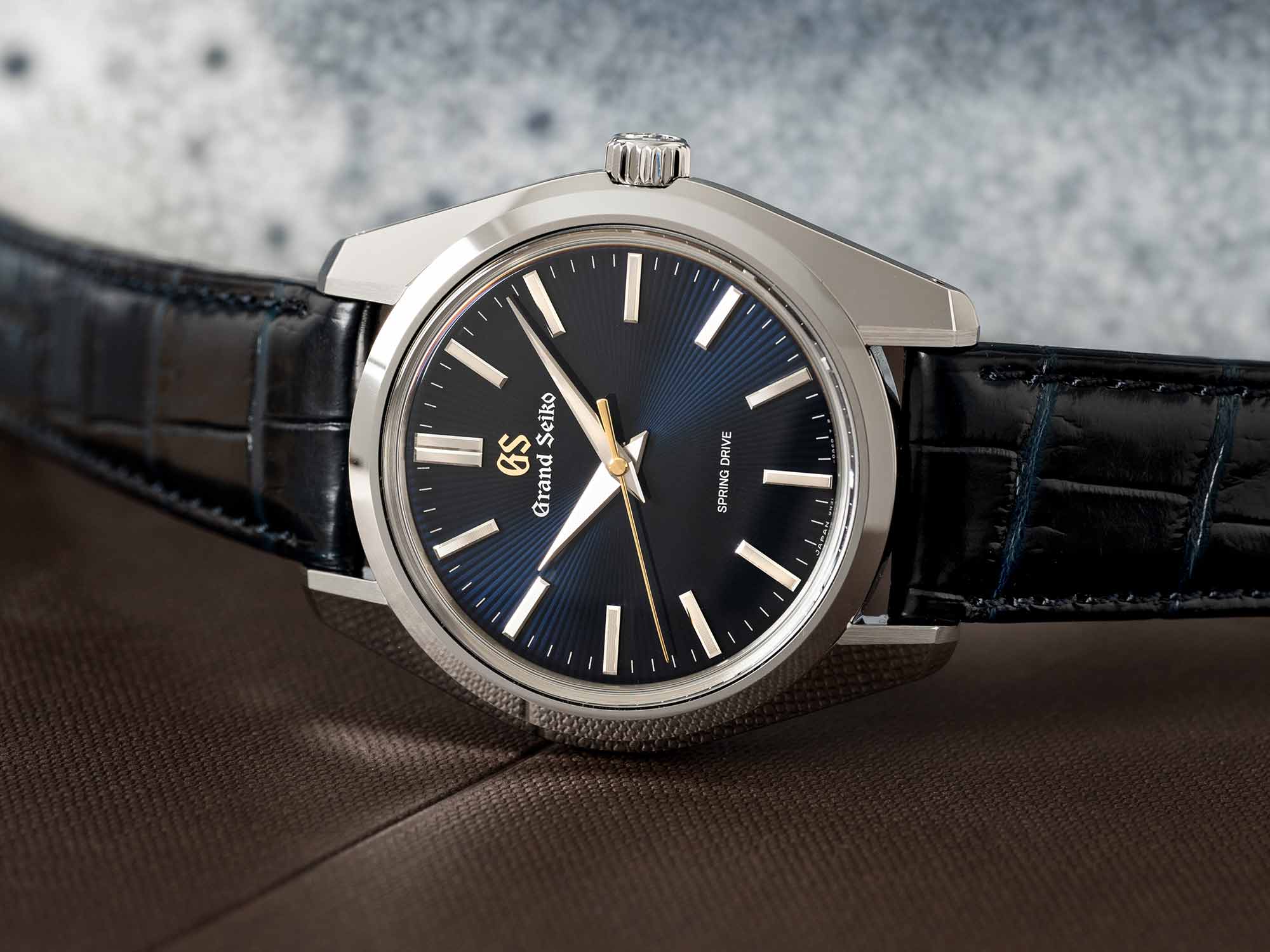 Grand Seiko Introduces the SBGY009 to Celebrate the 55th Anniversary of the  44GS Case Design - Worn & Wound
