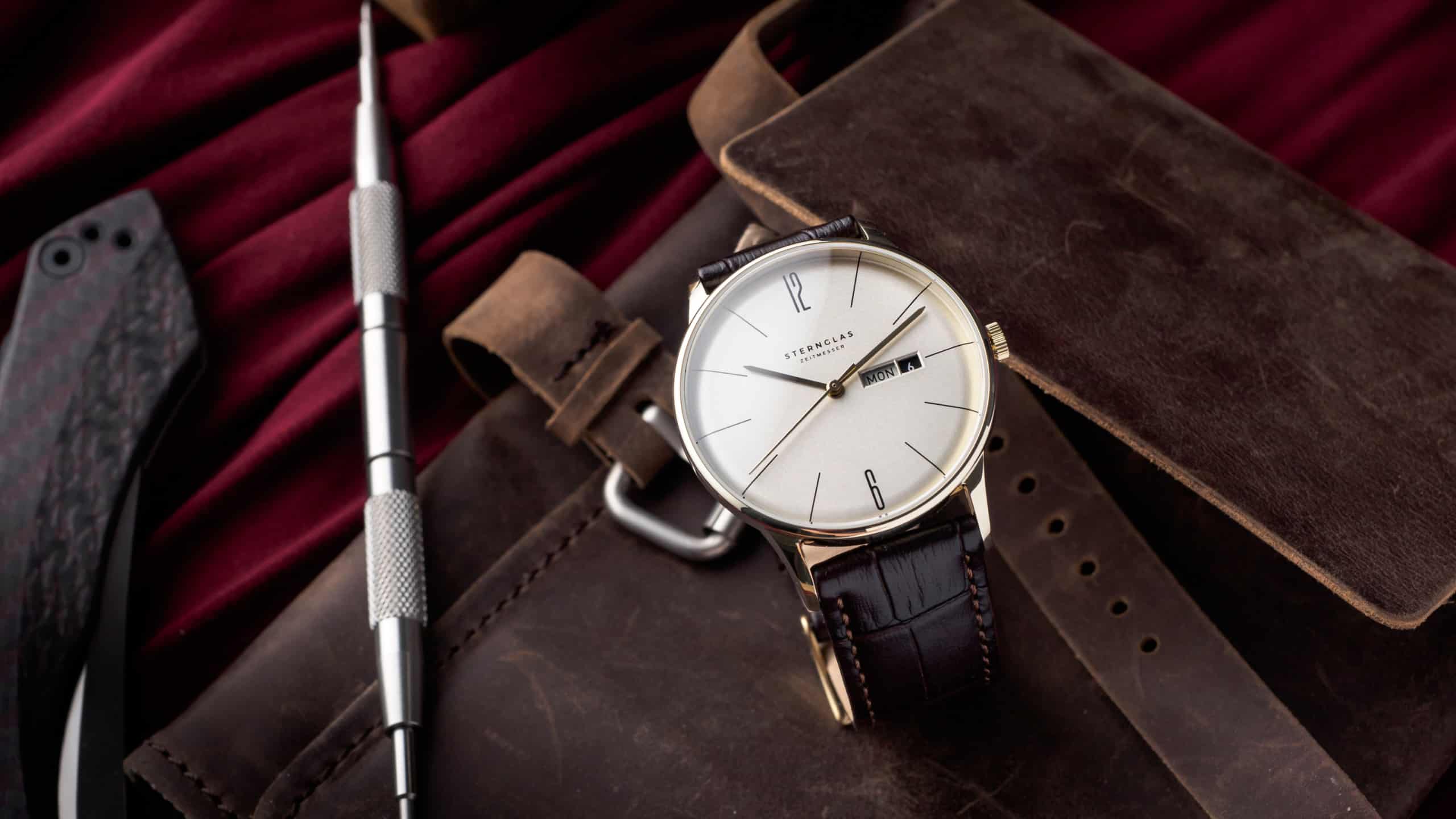Bauhaus on a Budget: A Holiday Gift Guide to Sternglas Watches - Worn &  Wound
