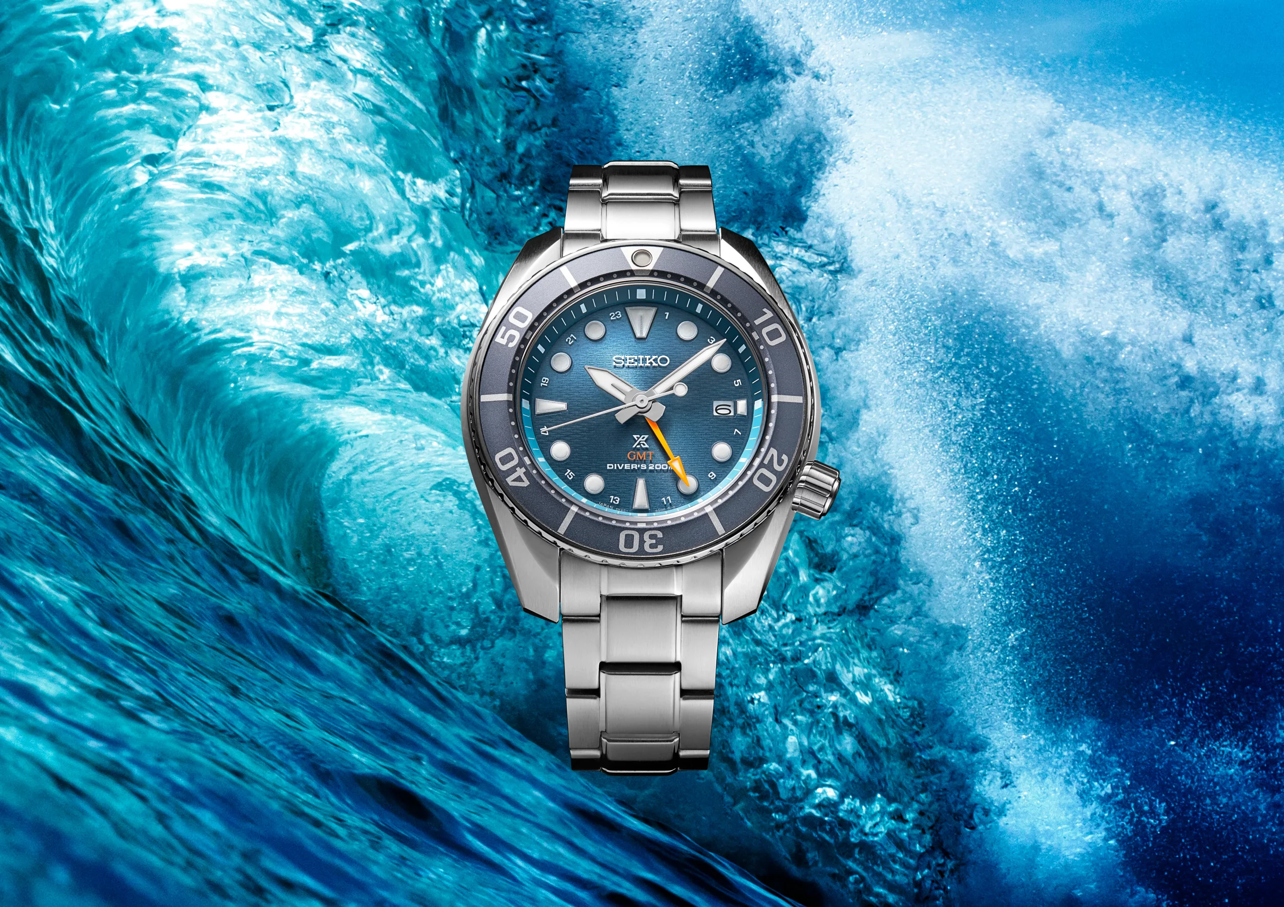 When Seiko Sumos Fly: Seiko Introduces a Pair of Solar Diver GMTs Ready for  Your Next Adventure Abroad - Worn & Wound